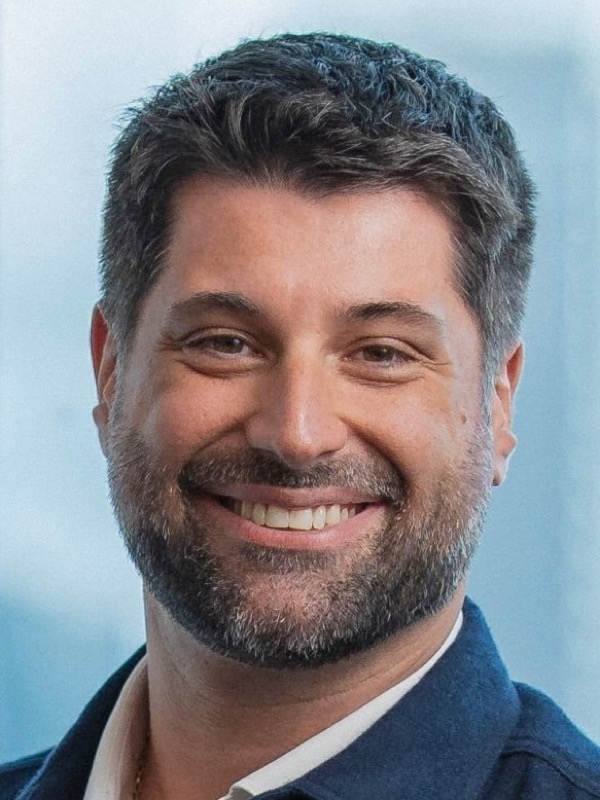 Alfredo Soares
